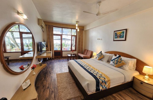 Old Manali Hotel | The Orchard Greens