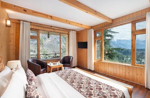 Manali Hotel | The Pine Chalet Manali
