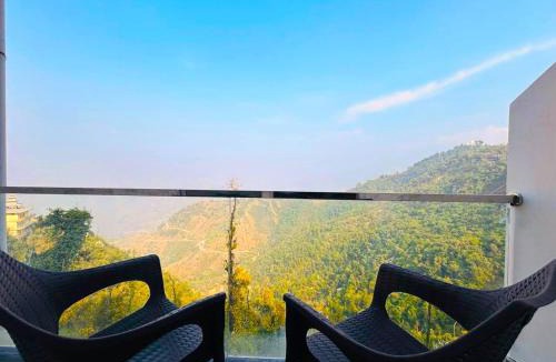 Mussoorie Hotel | The Pine Woods - A Four Star Luxury Resort In Mussoorie Near JW Marriott