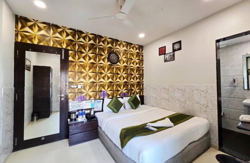 Sector 1 Hotel | The Platinum saltlake