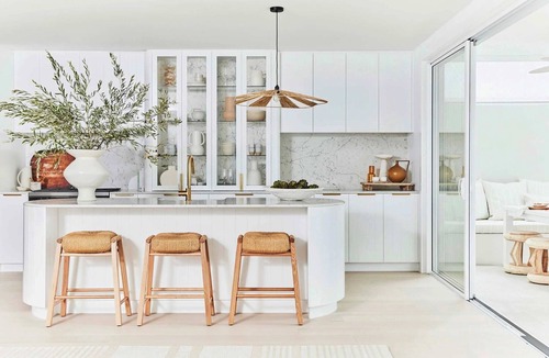 Riverview House | The Pool House, Riverview -Three Birds designed house with pool