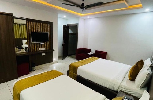 Agara Hotel | The Porch Inn Hotel & Service Apartments Near Nimhans Hospital
