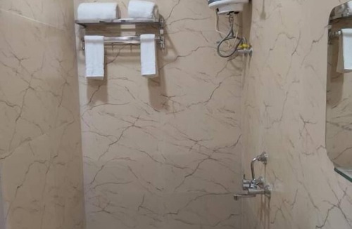 Asansol Hotel | The Pride Gitbitan