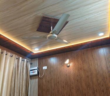 Zirakpur House | The Private Room