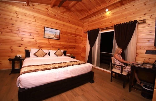 Ashvem Hotel | The Regalia Resort