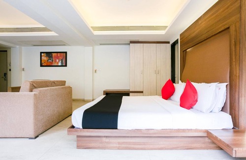 Ghatkopar West Hotel | The Roa