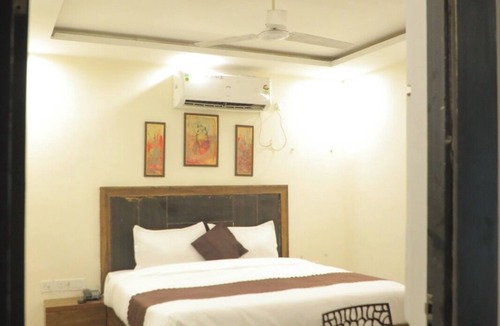 Ghaziabad Hotel | The Royal Casa Hotel And Banquet