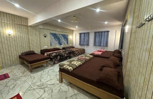 Krishnarajasagar Cabin | The Royal Palace & KGN Rooms & Restaurants