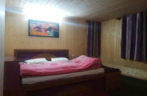 Kumharsain House | The Royal Villa