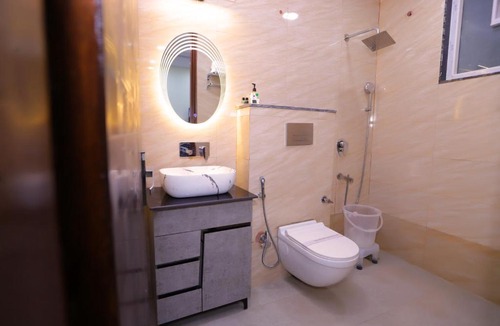 Sector 70 Hotel | THE ROYAL VILLA - Noida Sector 70