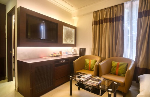 Kolkata Hotel | The Samilton