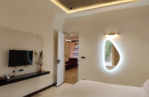 Pondicherry Beach Hotel | The Serene Shores - Luxury Private Villa