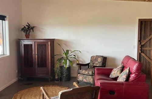 Jerrara House | The Shedio On Saddleback