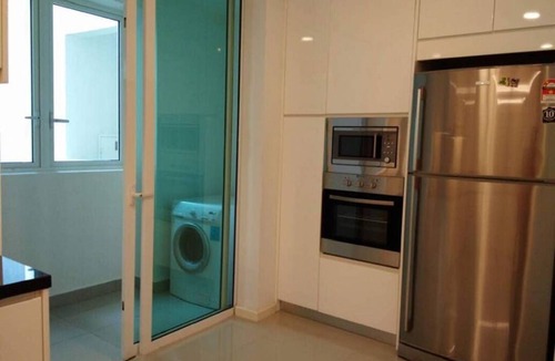 Bunga Paya Pantai Apartment | The Shore Apartment @ Melaka River