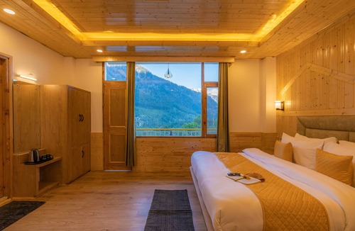 Manali Hostel | The Social Stays Manali