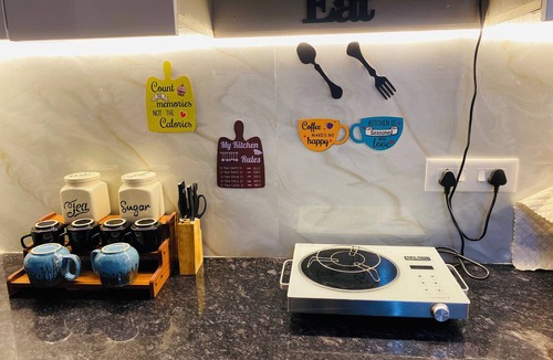 Gurugram Apartment | The Stranger's Stay | 1 BHK | Near Medanta | WiFi | Bar & Coffee Corner