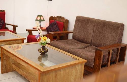 Bharatpur Resort | The Sunflower Resort