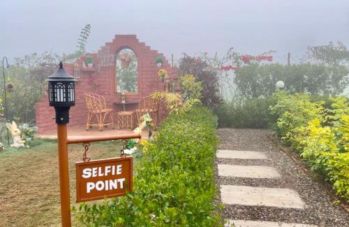 Puranpur Hotel | The Tiger Waterfront resort