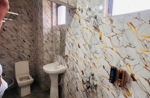 Vrindavan Hotel | The Tulsi Garden - Ashram vihar vrindavan