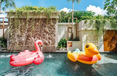 Klebang Besar Villa | The Umane Luxury Balinese Private Pool Villa