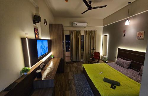 Greater Noida Apartment | The Urban Perch