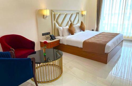 Muzaffarnagar Hostel | The Velvista Hotel