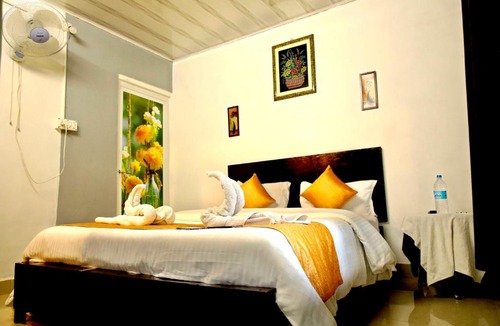 Kunchithanny House | The wayside valley cottage