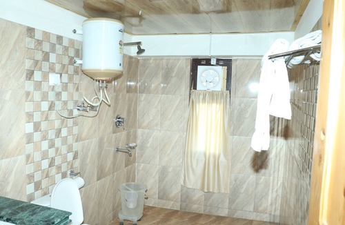 Kalpa Hotel | The White Castle