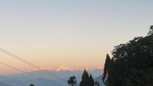 Rishop Bed & Breakfast | The Yaksha Himalayan Retreat