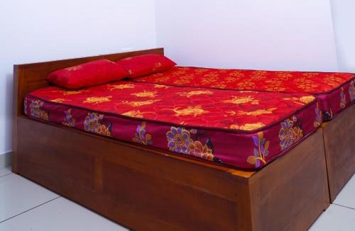 Malappuram Hotel | THEKKUMPURAM RESIDENCY