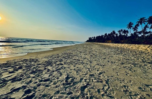 Paravur Ski Chalet | Thodiyil Private beach chalet 10 meter away from beach