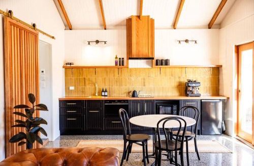Crescent Head Villa | Three Gums Mudbrick