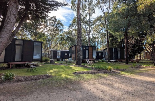 Dadswells Bridge House | Tiny House 18 at Grampians Edge by Tiny Away