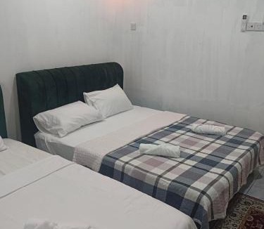 Tangkak House | Tiny House Anjung Batu Tangkak