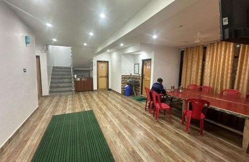 Laripora Hotel | Tip Top Pahalgam