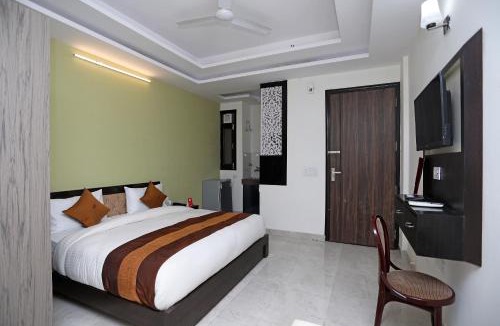 DLF Phase 3 Hotel | Tipsyy Inn 015