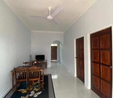 Setiu House | Tok Mek Homestay
