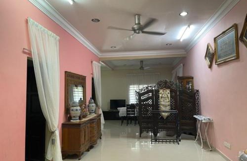 Pelabuhan Klang House | Tok Sham Homestay