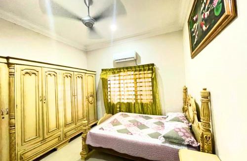 Pelabuhan Klang House | Tok Sham Homestay