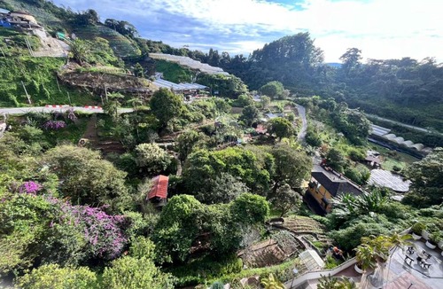 Brinchang Apartment | Top Floor, Sunrise & Mountain view, Hilltop Hotel Apartment In Cameron Highlands