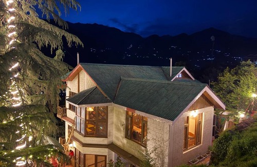 Naggar Hotel | Tora House