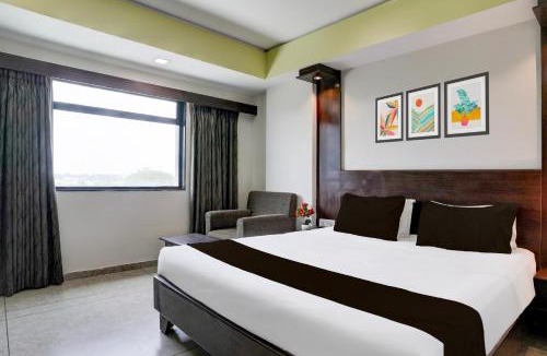 Anand Hotel | Townhouse Anand Formerly Hotel The Maison