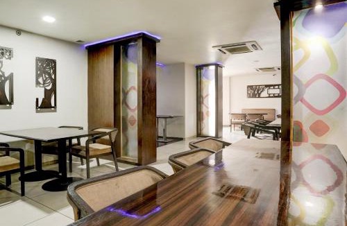 Anand Hotel | Townhouse Anand Formerly Hotel The Maison