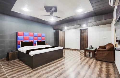 Ludhiana Hotel | Townhouse by OYO Haibowal Chowk Near DMC
