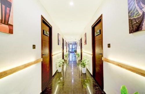 Serilingampally Hotel | Townhouse Casa Grand Miyapur
