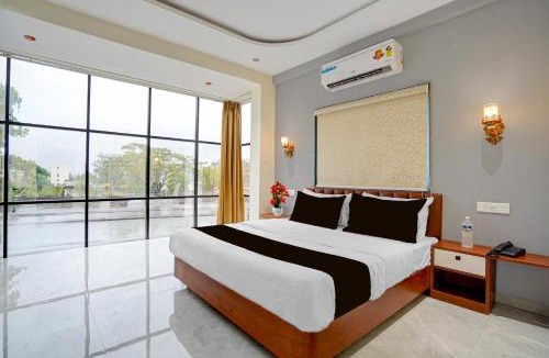 Kadachiwadi Hotel | Townhouse Chakan Corporate Homestay Formerly New Royal Inn