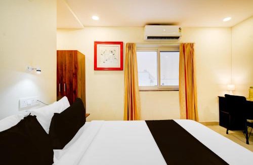Medchal Hotel | Townhouse De Alphabet Hotel - Gandimaissamma
