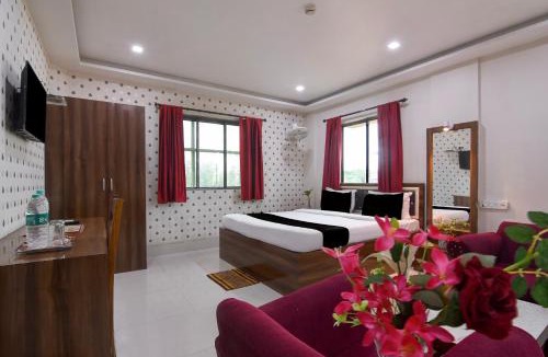 Ballygunge Hotel | Townhouse Deshapriya Park Kolkata Formerly DK Inn