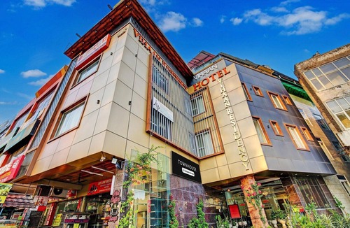 Zirakpur House | Townhouse Eastern View