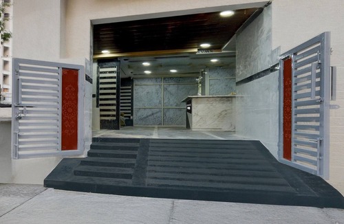 Nanakram Guda House | Townhouse Financial District Circle